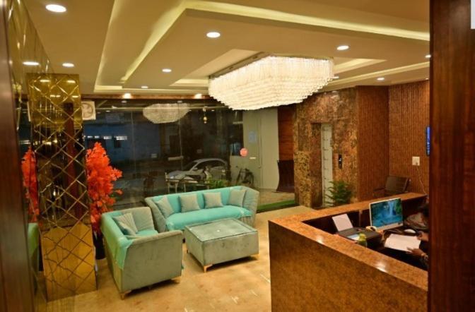 Hotel Raghuveer Inn By Bookingcare Sitapur Muafi Exteriér fotografie